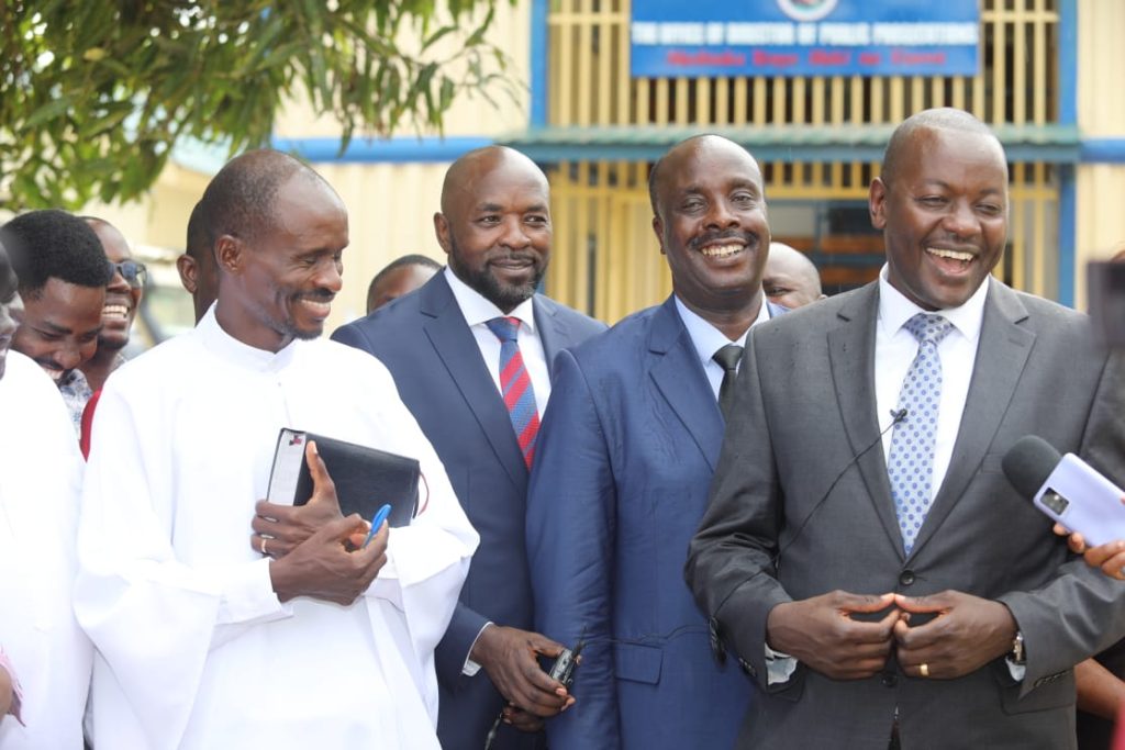 Lawyers Danstan Omari, Cliff Ombeta and Samson Nyaberi stand with New Life Prayer Centre and Church founder Pastor Ezekiel Odero moments after the court ordered his release, marking a major legal victory for the televangelist during the Shakahola-linked investigations.