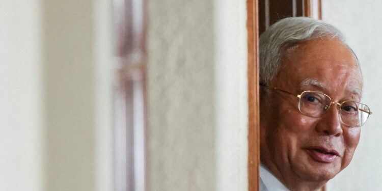 Malaysian Court Rejects Najib Razak’s Bid to Suspend 15-Year Prison Sentence